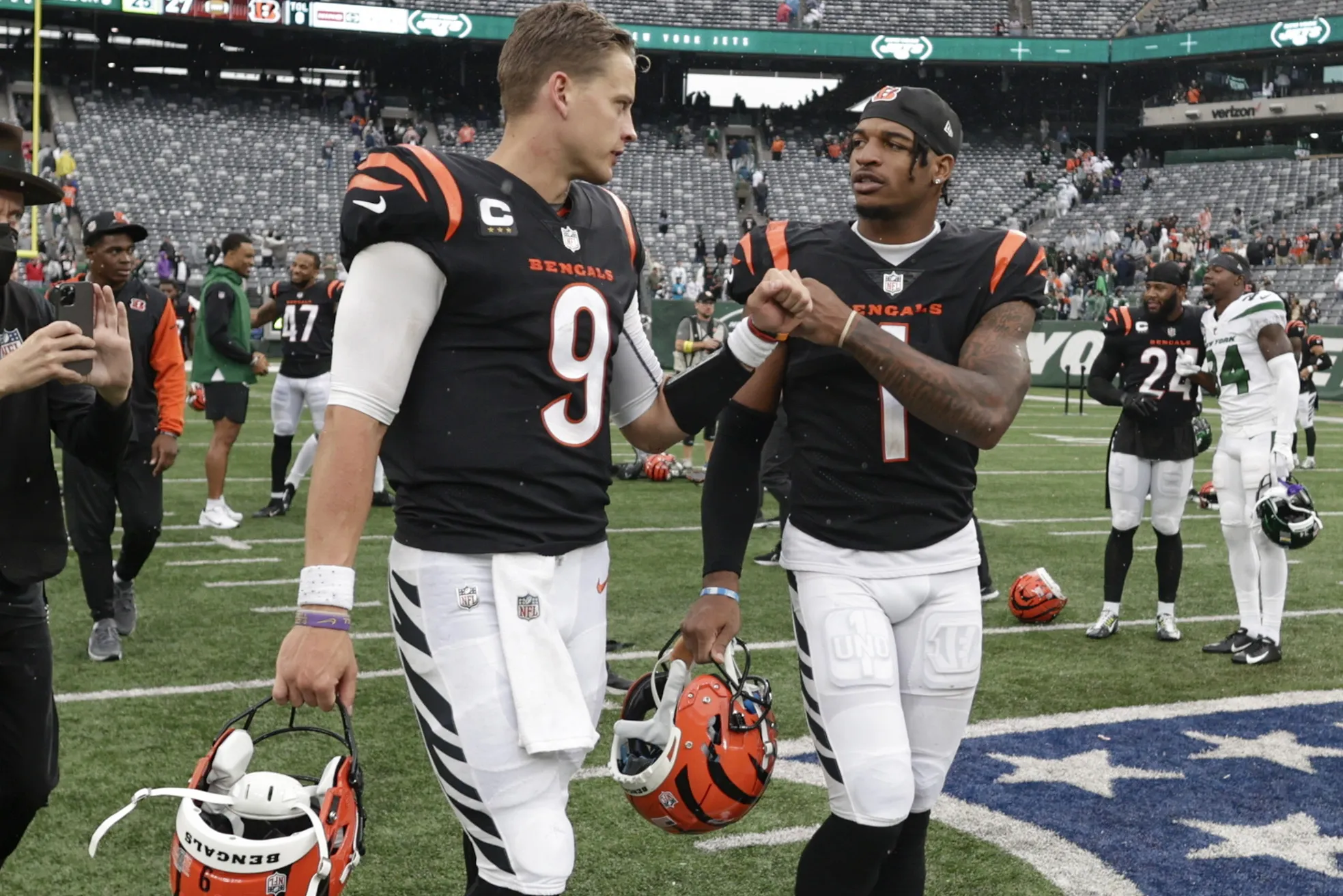 Ja'Marr Chase gives possible hint about Joe Burrow contract extension -  cleveland.com