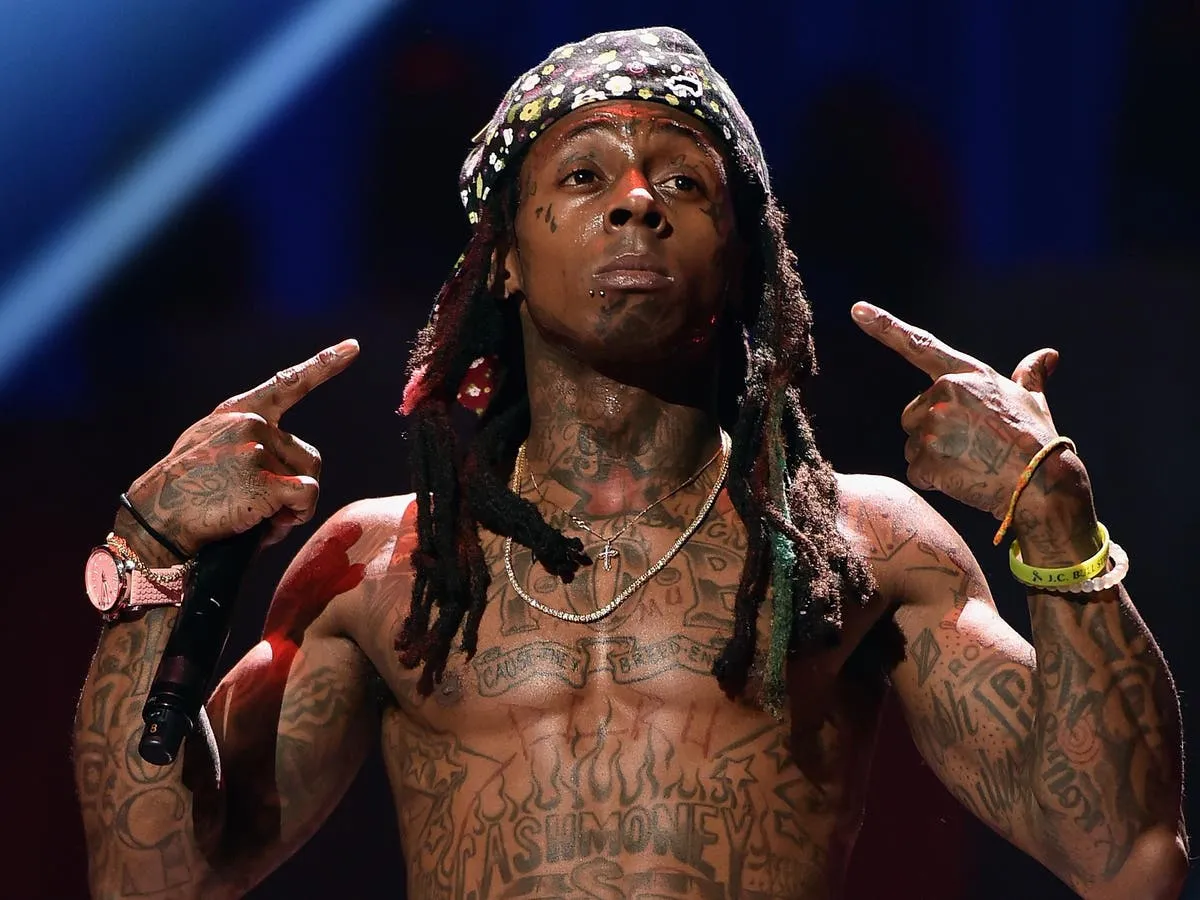 Lil Wayne With Guns