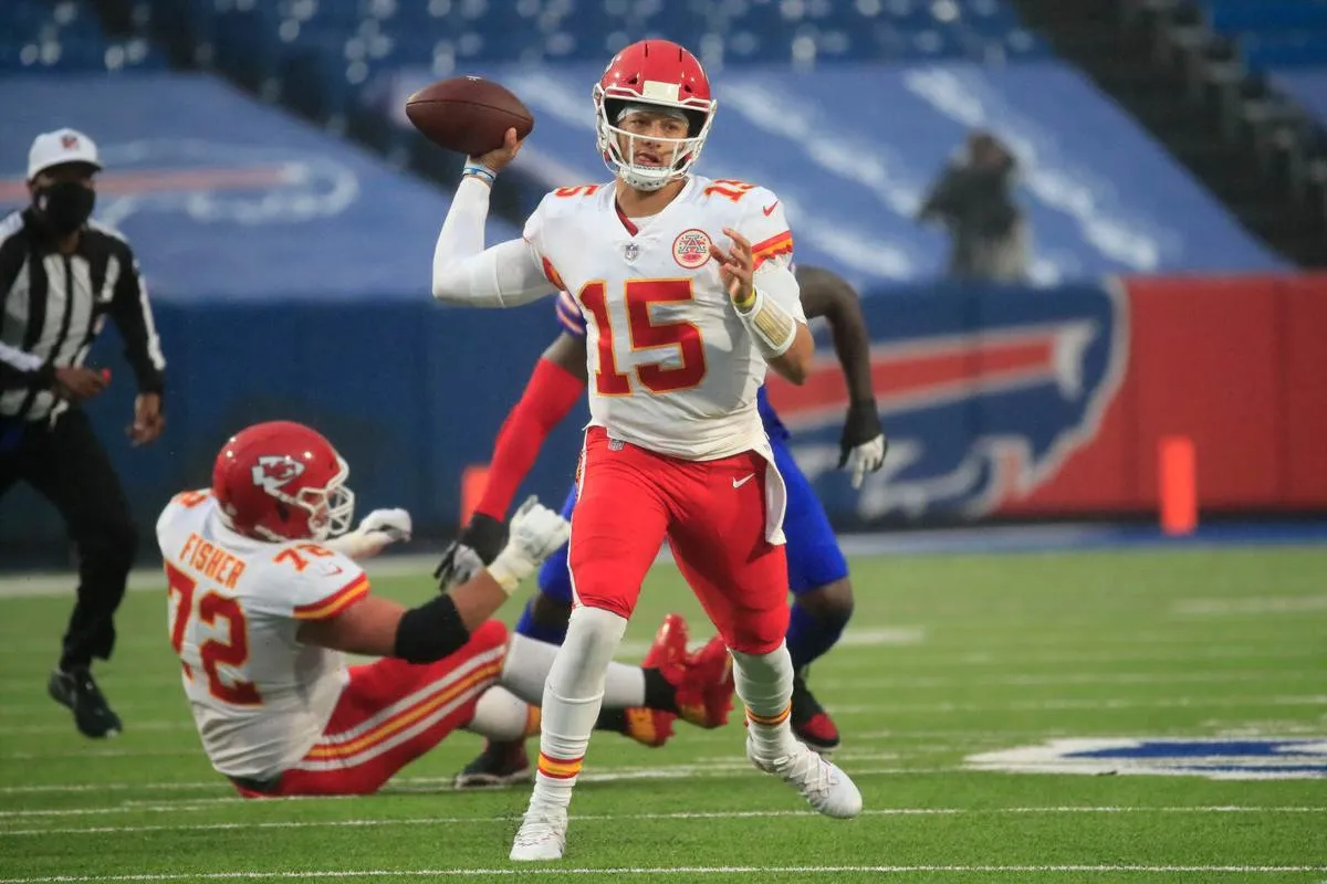 Patrick Mahomes vs. Josh Allen: A look at their head-to-head ...