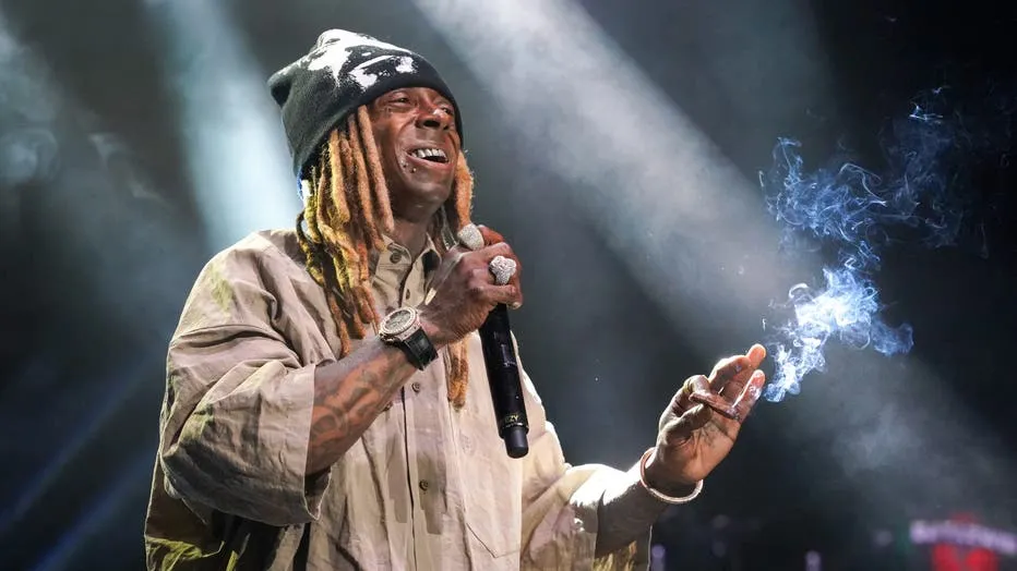Lil Wayne bringing Tha Carter VI tour to Tinley Park this summer | FOX 32  Chicago
