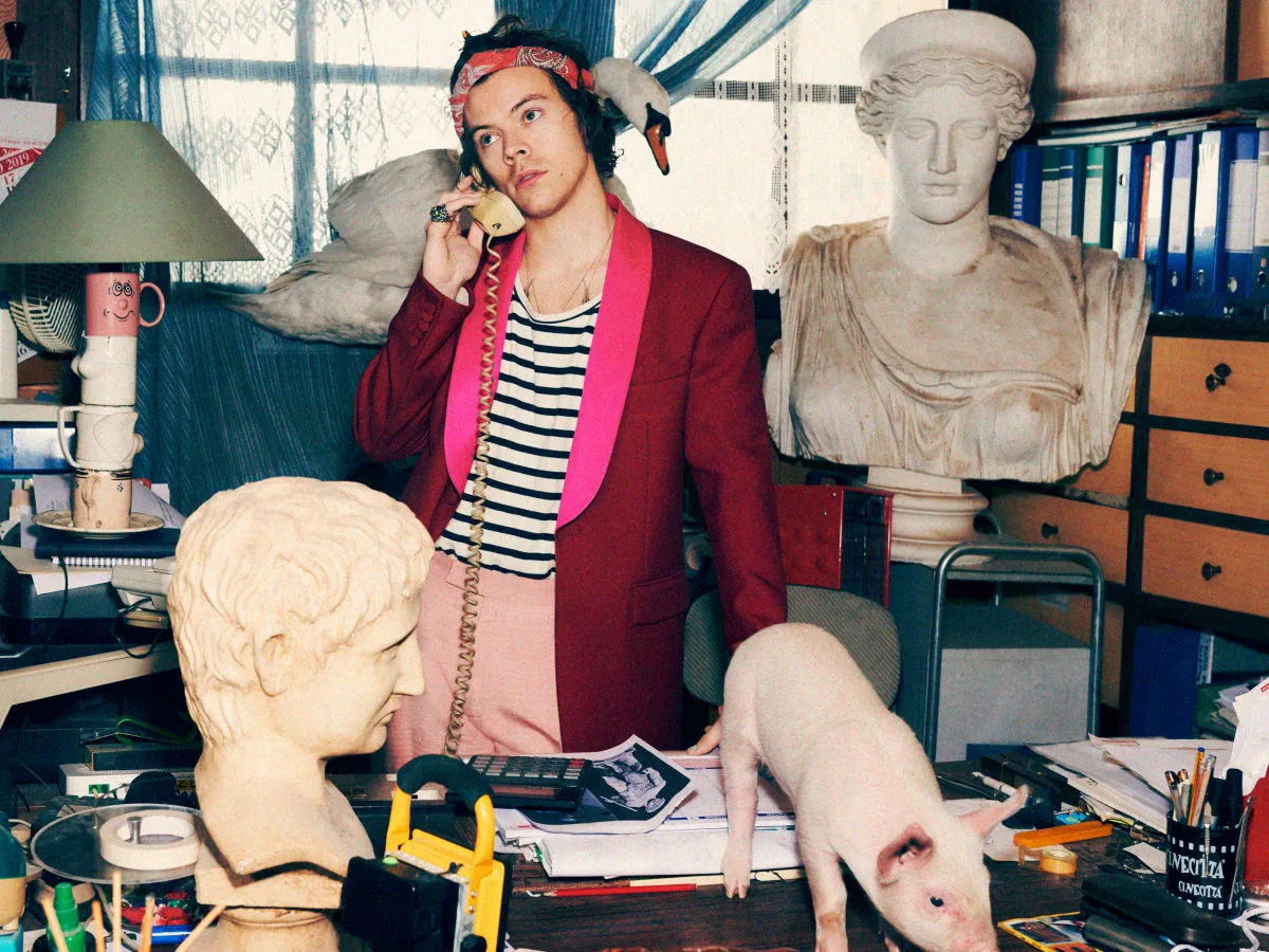 Harry Styles: chàng ca sỹ của “kỷ lục doanh thu” - VnEconomy