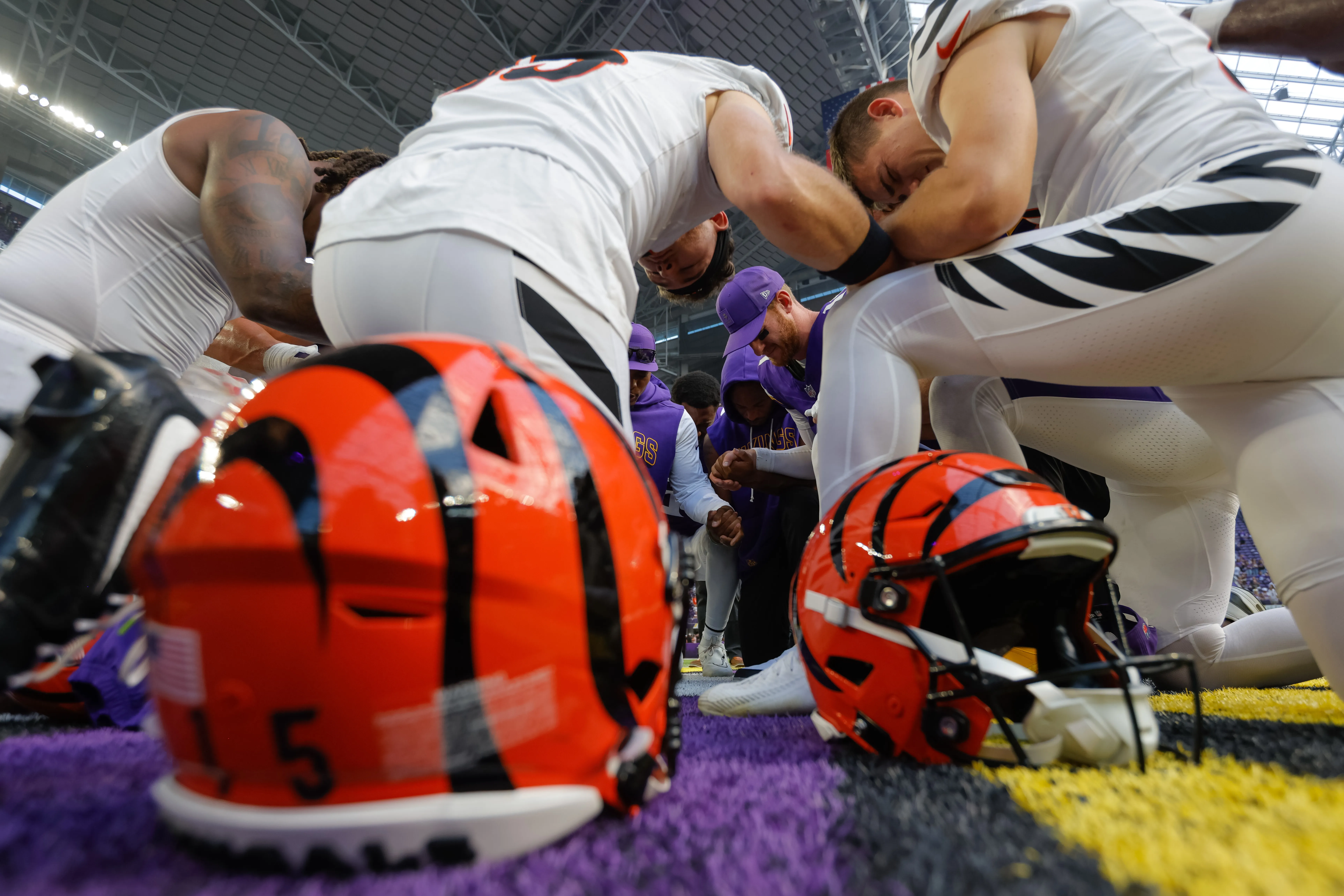 The Bengals without Joe Burrow are like watching someone vomit at Disney World | SB Nation