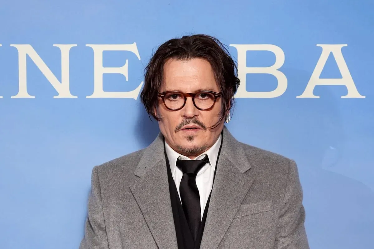 Chú chó cứu hộ mới của Johnny Depp 'vồ chết hai con cừu' gần biệt thự cho thuê của ngôi sao Hollywood tại Anh