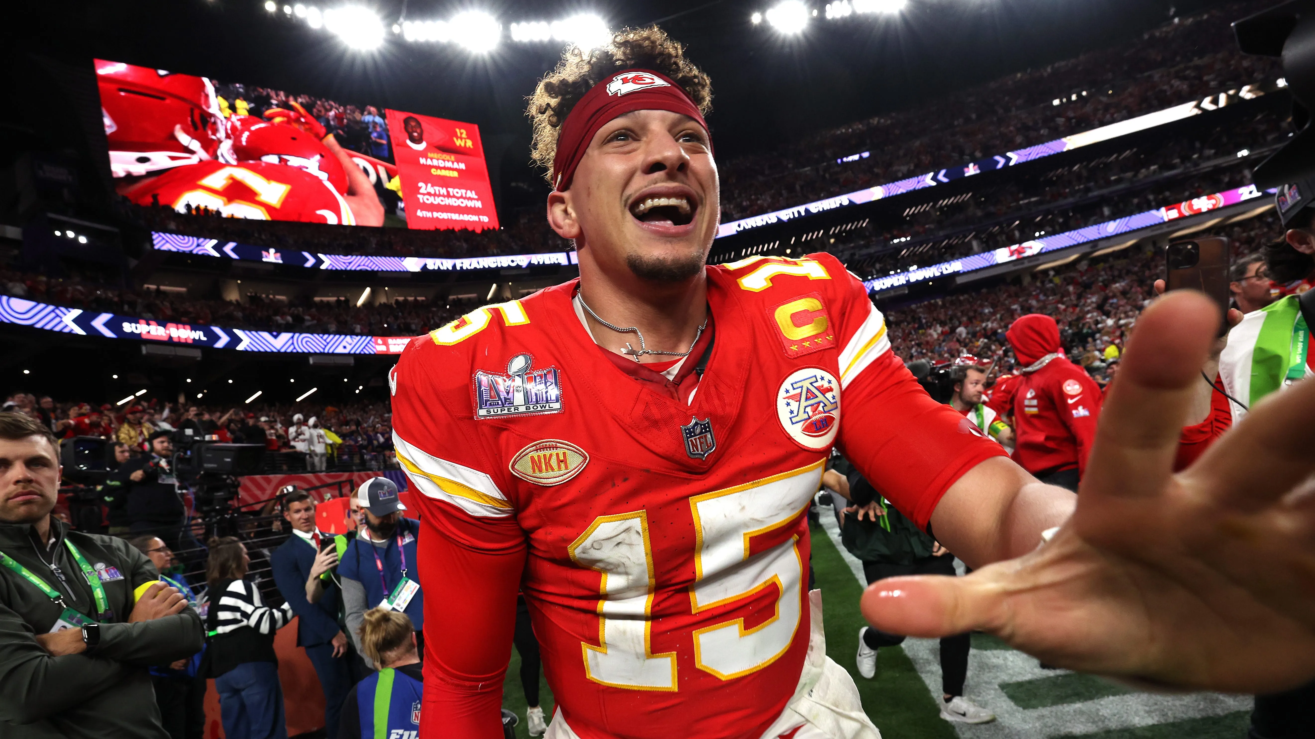 Patrick Mahomes cements place in NFL history with third ...