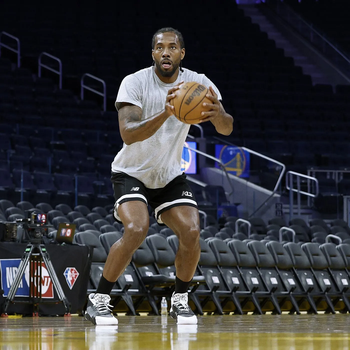 Kawhi Leonard, Jack Harlow featured in New Balance's newest commercial -  Clips Nation
