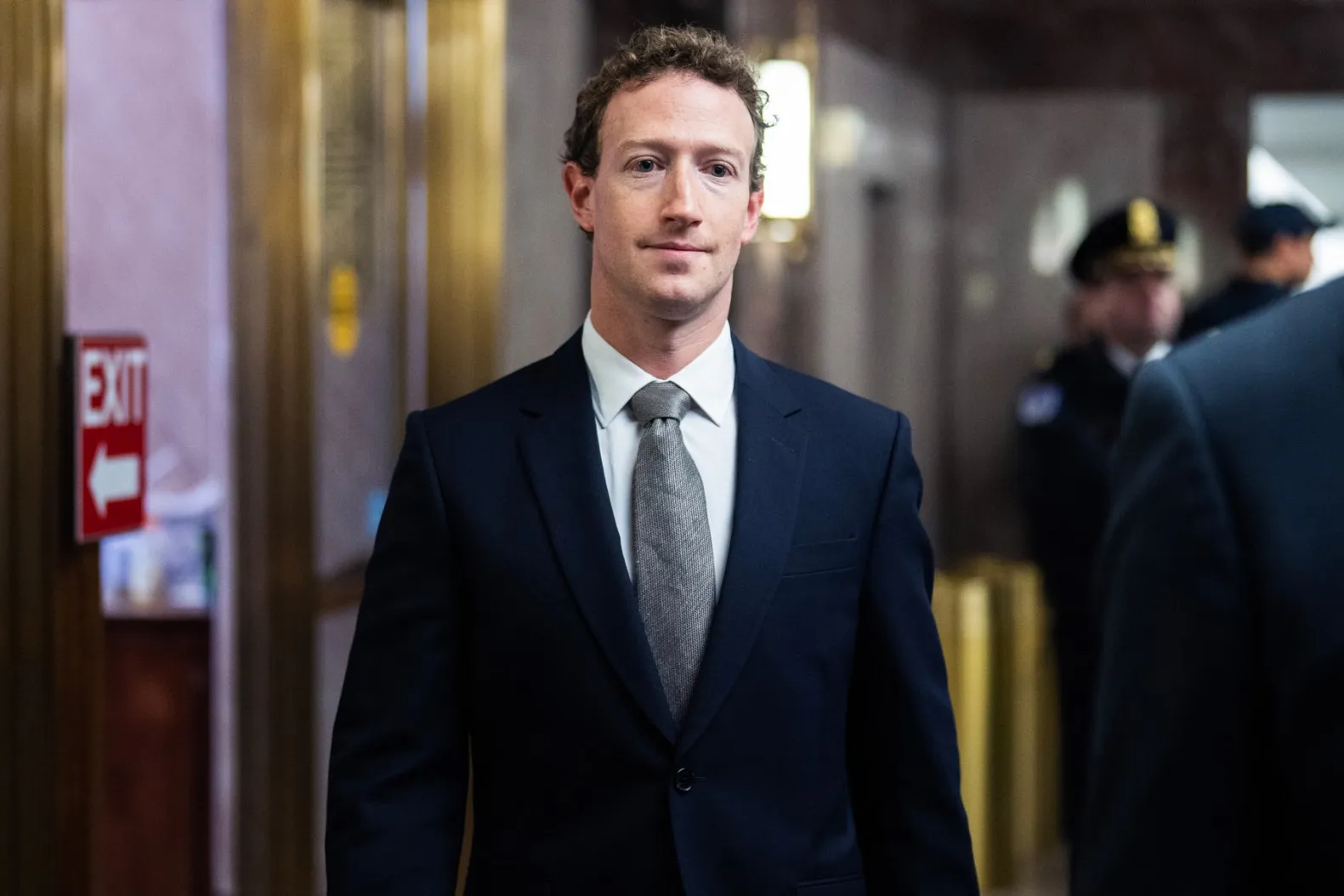 Meta to Unleash AI 'Users' on Facebook and Instagram