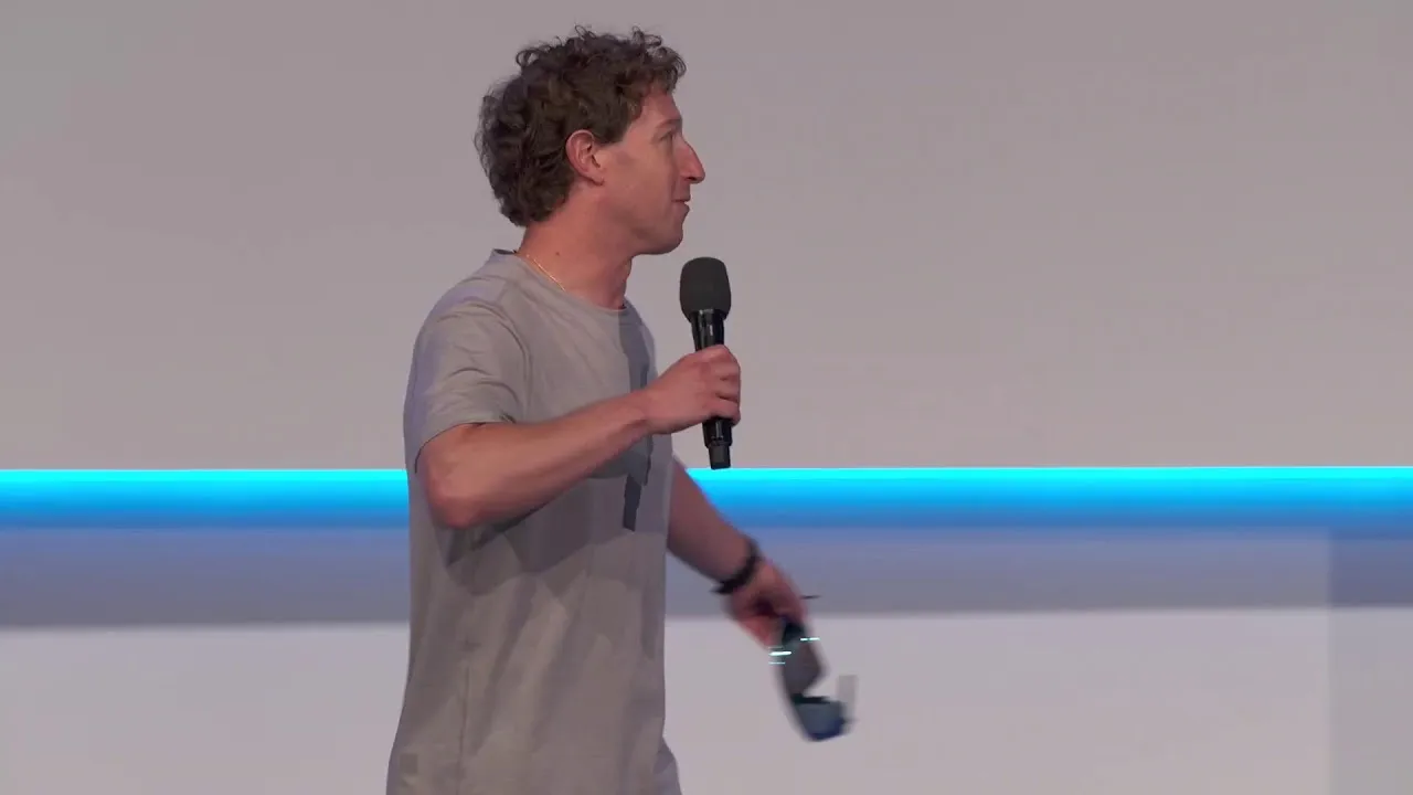 Meta ra mắt kính thông minh có màn hình hướng tới siêu trí tuệ, Zuckerberg  gặp sự cố