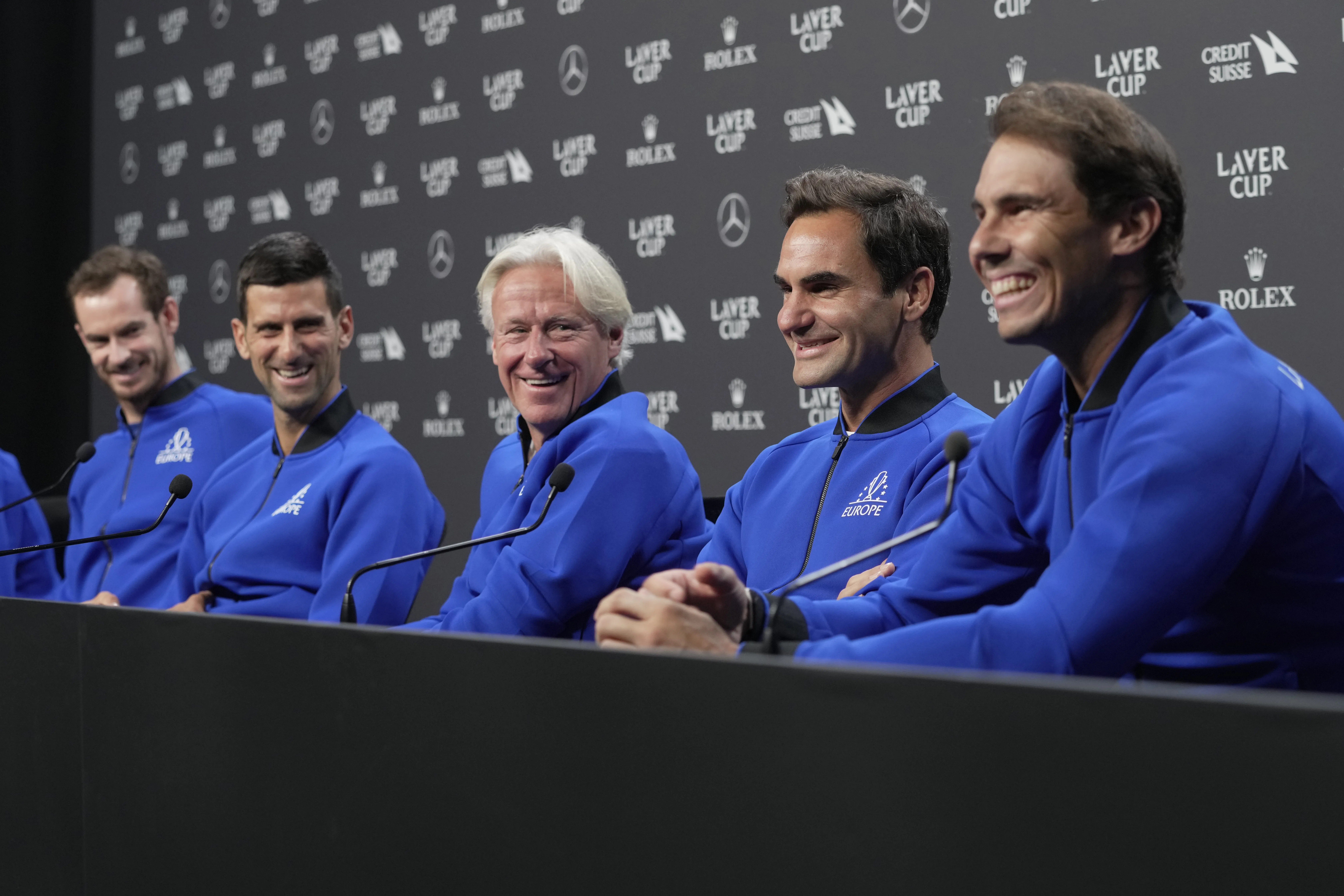 Unvaccinated Novak Djokovic awaiting word on Australian Open – KGET 17 News
