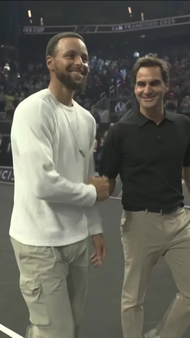 Davide Fumagalli on X: "RT @Eurosport_IT: Aura ne abbiamo qui? 🐐🏀🎾 #Curry #Federer #Tennis #NBA #LaverCup https://t.co/8iXu6NpSc4" / X