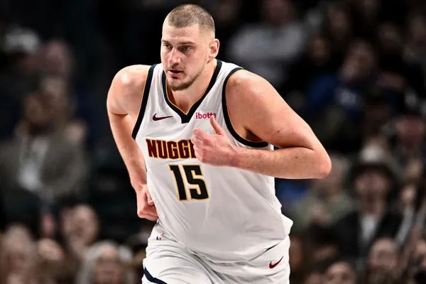 Concerning Nikola Jokic Injury Update Emerges As National Reporter Confirms  Nuggets Star's MVP Race Status - EssentiallySports