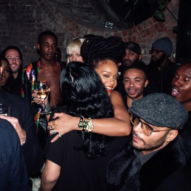 Rihanna Daily on X: "Rihanna and R. Kelly at Beats by Dr. Dre and Alexander  Wang's Collaboration Launch last week. https://t.co/L4eiKTycEO" / X