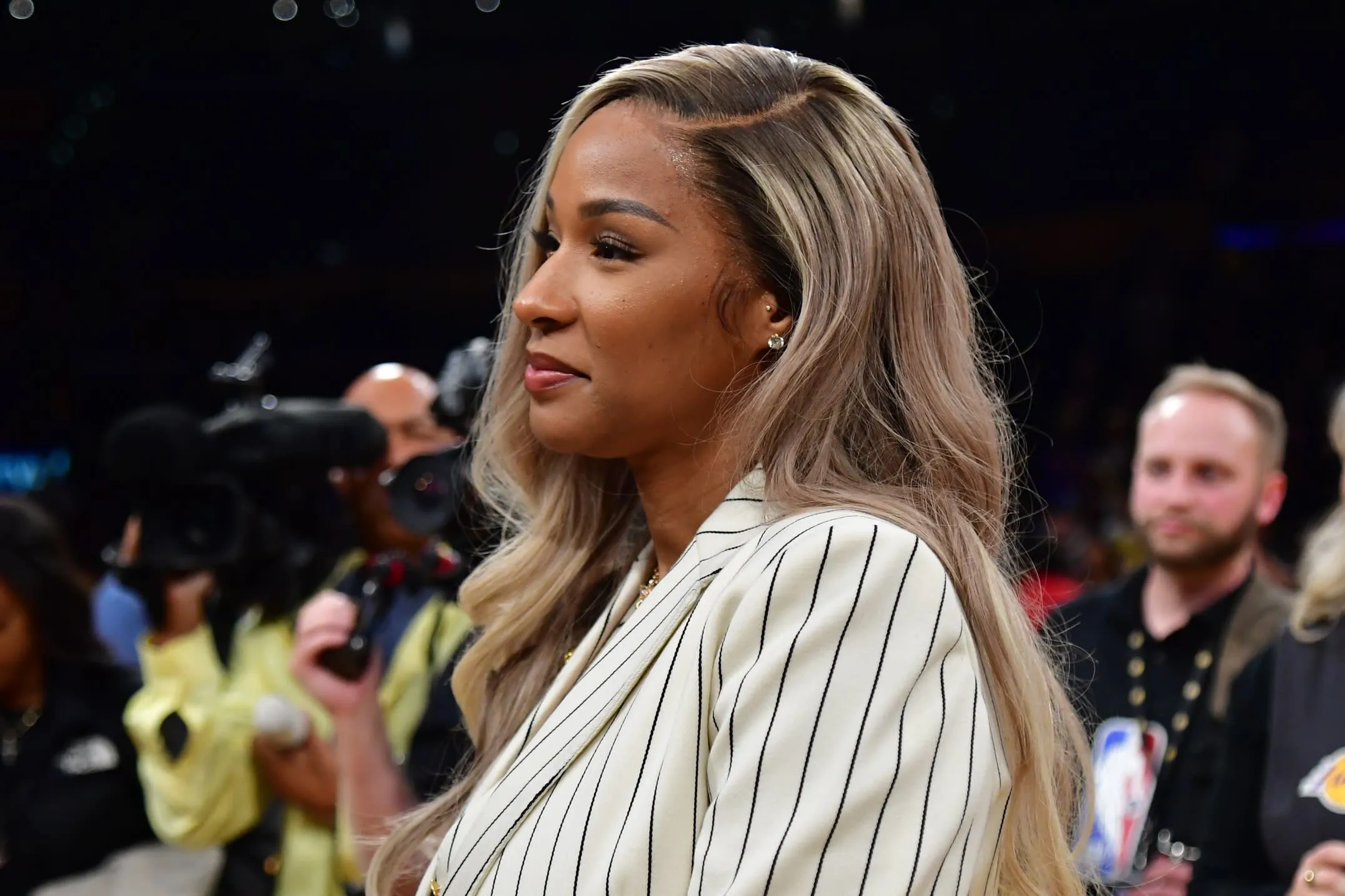 Savannah James Reveals New Family Photo With LeBron James on Sunday -  Athlon Sports