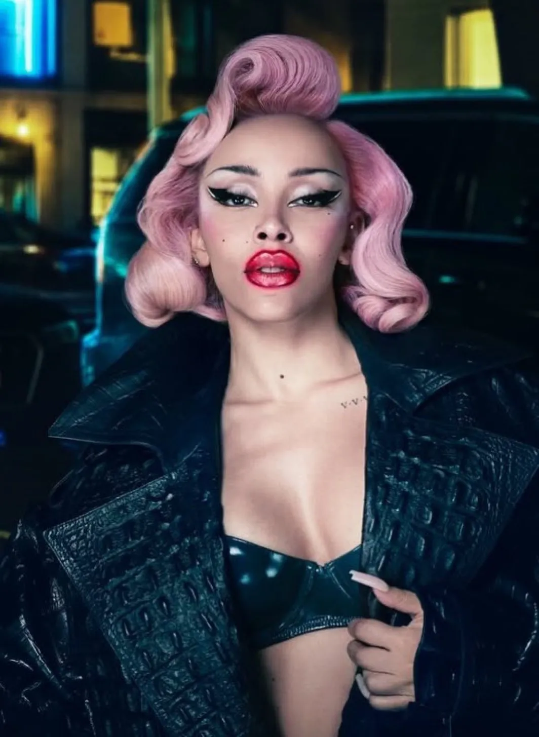 EM on X: "Doja Cat is the Most Streamed Female Rapper on YouTube Music in  2025 🏆: Eminem - 2.36 Billion Kendrick Lamar - 2.28 Billion Drake - 1.52  Billion Future -