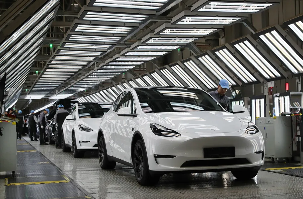 Tesla sắp ra mắt công nghệ xe tự lái hoàn toàn tại Trung Quốc, châu Âu |  Vietnam+ (VietnamPlus)