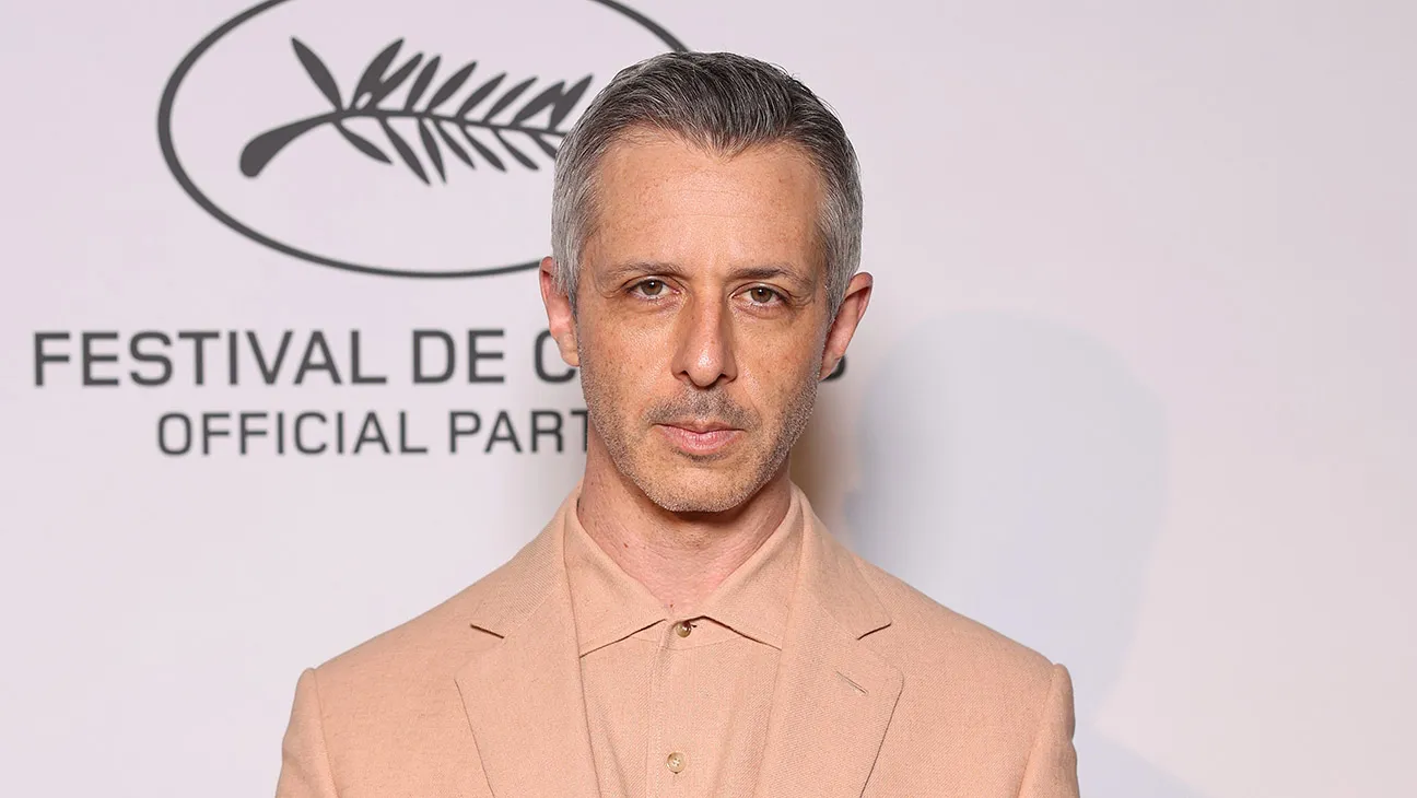 The Social Network Part II: Will Jeremy Strong Play Mark Zuckerberg?