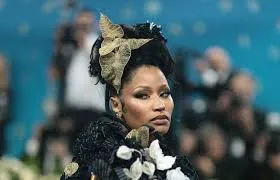 Nicki Minaj Disses Jay-Z & Shannon Sharpe In Lil Wayne's Remix