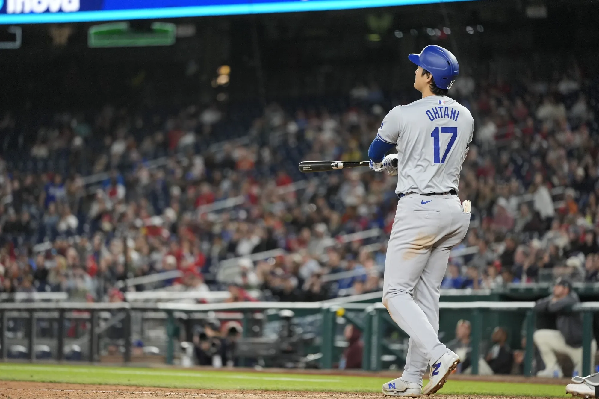 Shohei Ohtani hits 450-foot homer into second deck at Nationals Park in  Dodgers' 4-1 win - Bloomberg