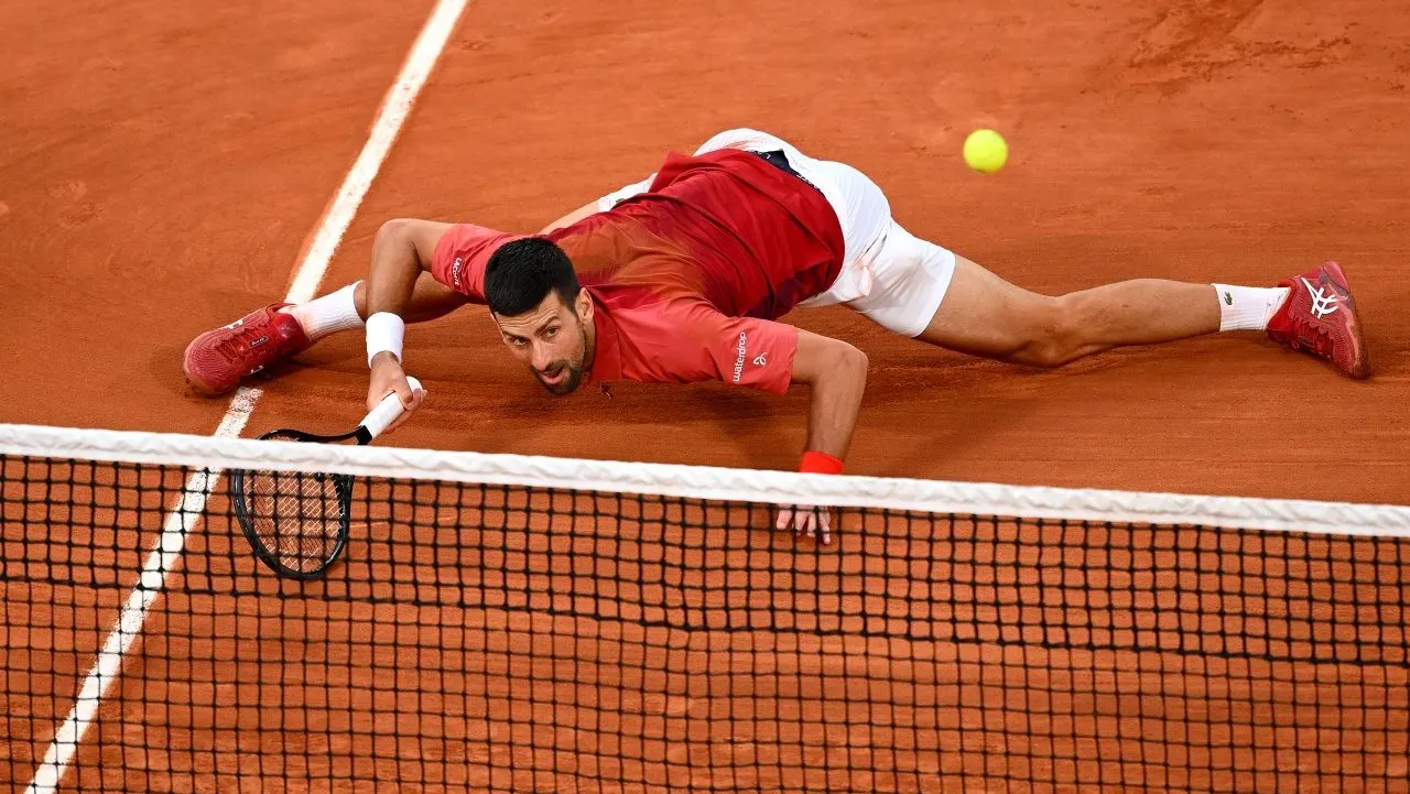 Djokovic Withdraws From French Open With Knee Injury