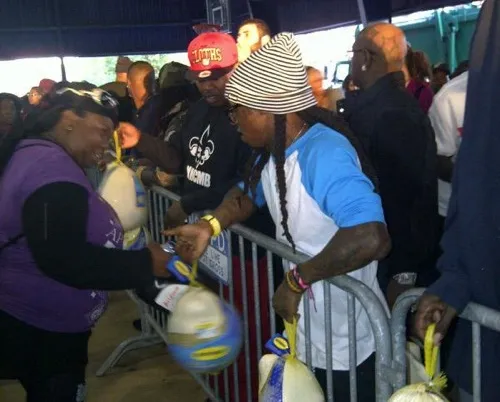 Lil Wayne Comes Home, Hands Out Turkeys | Eater New Orleans