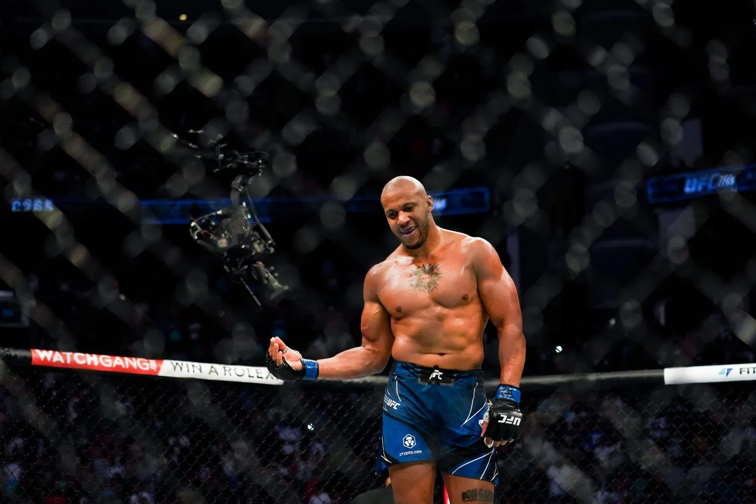 Tom Aspinall phân tích trận đấu chính Jon Jones vs Ciryl Gane của UFC 285