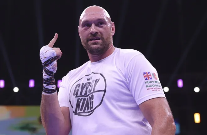 Fans left shocked after Tyson Fury addresses comeback rumours