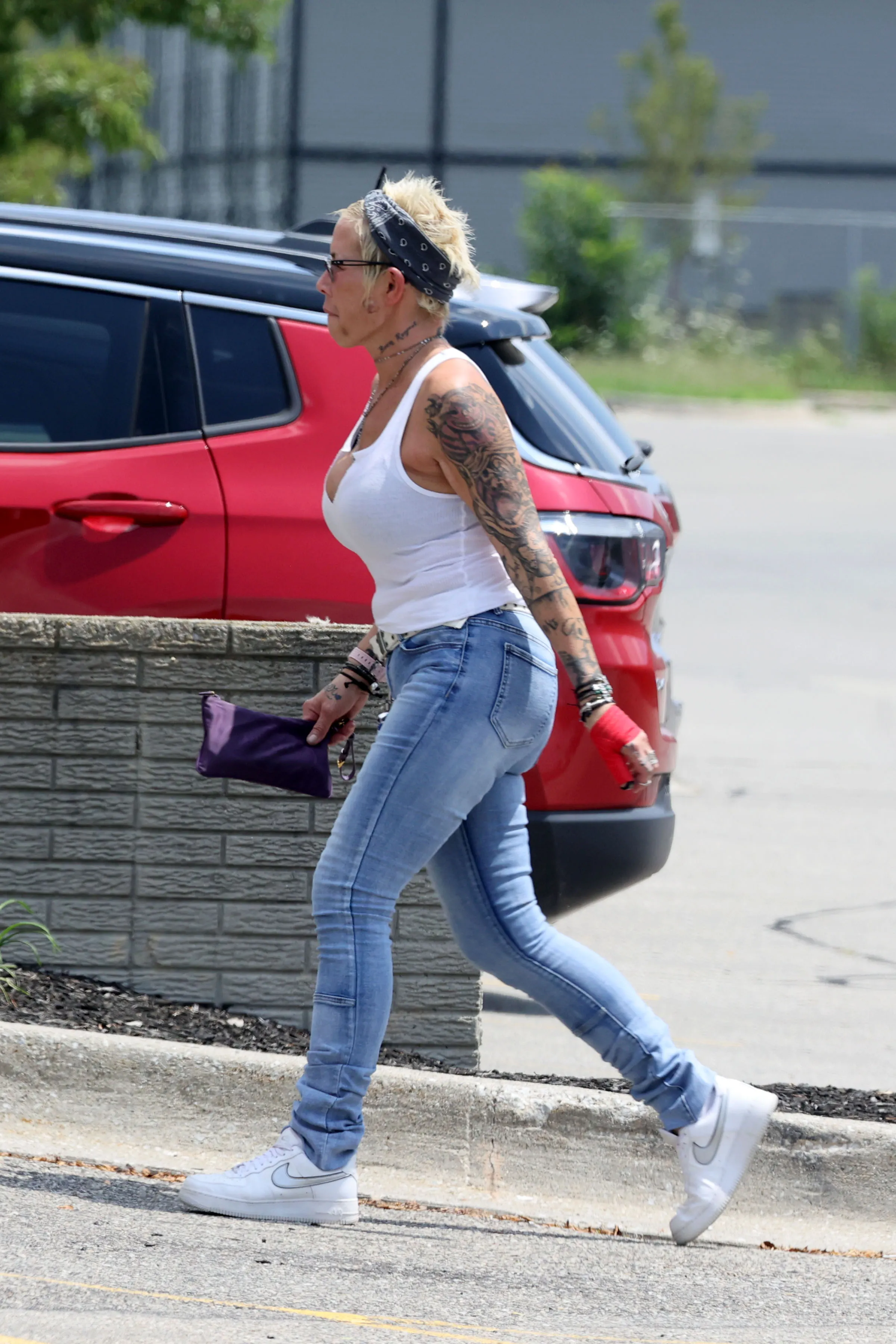 Eminem's ex Kim Mathers enjoys some retail therapy and ...