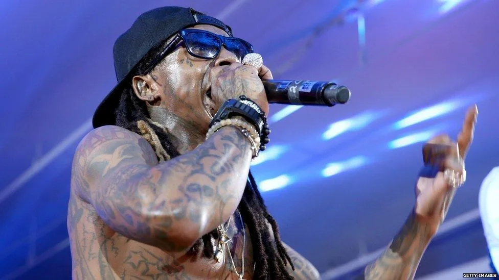 Lil Wayne sues Universal Music over 'unpaid royalties' to his Young Money  label - BBC News