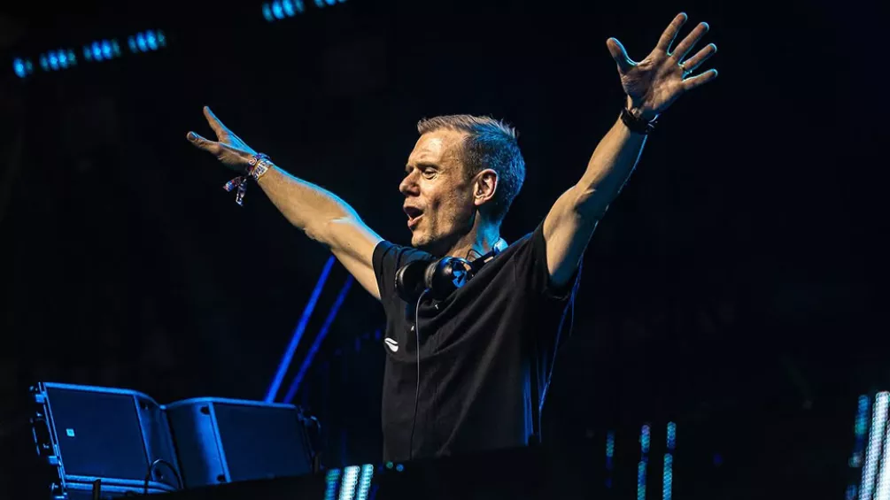 Armin van Buuren to perform 100% production mix at Ultra Music Festival