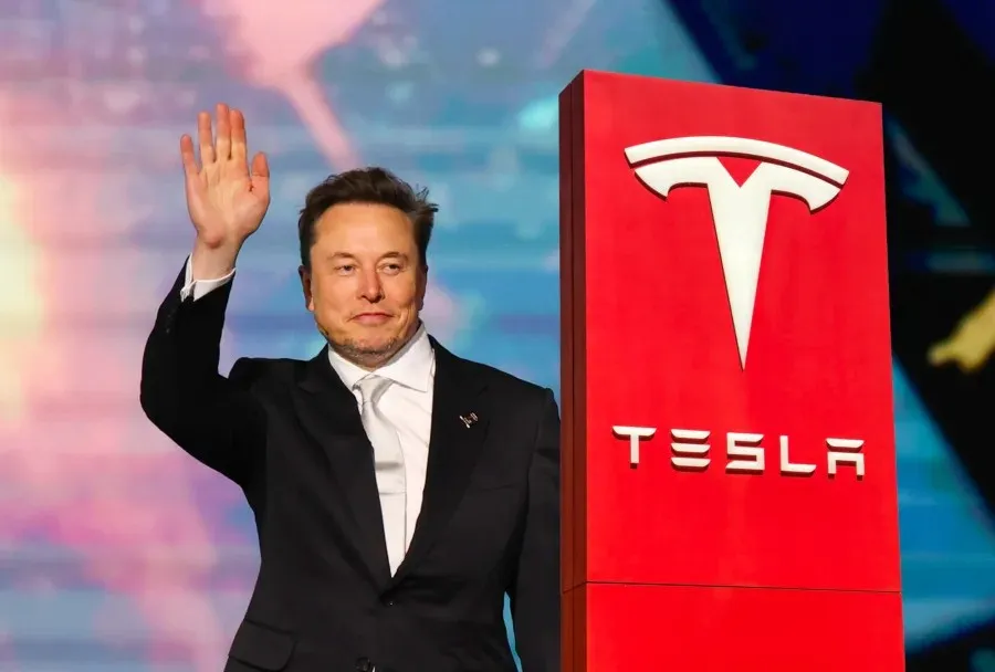 Chưa từng có trong lịch sử: Tesla đề xuất thưởng cho Elon Musk 1.000 tỷ USD