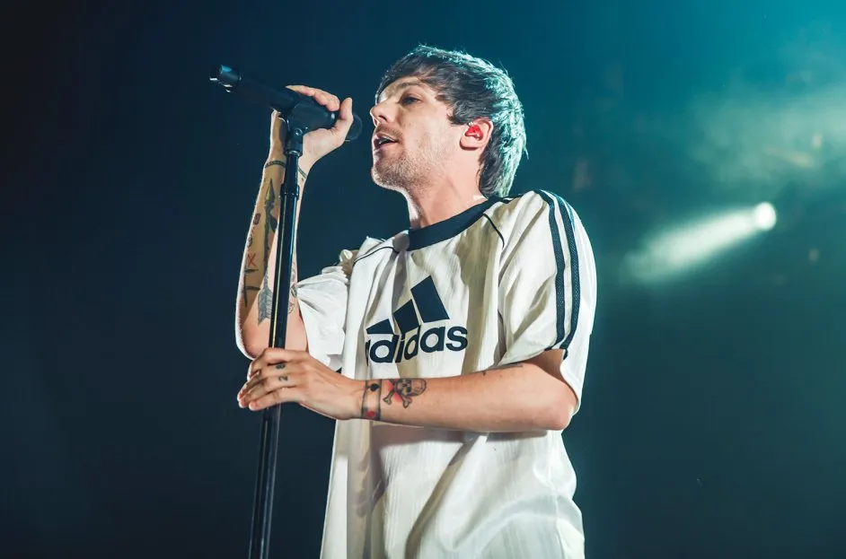 Louis Tomlinson Postpones International Spring Tour