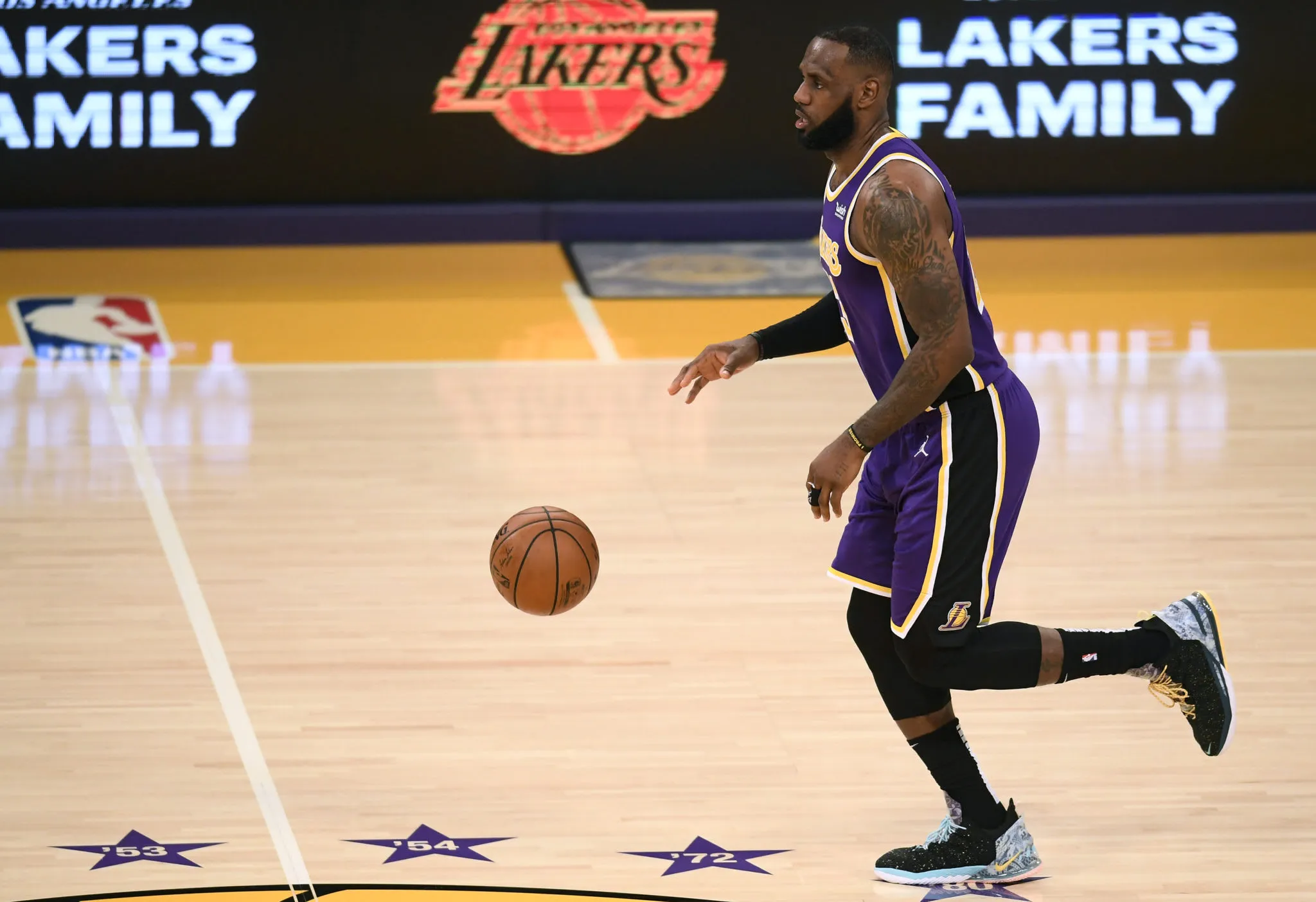 LeBron James Reveals What Age He'll Stop Playing By - The Spun