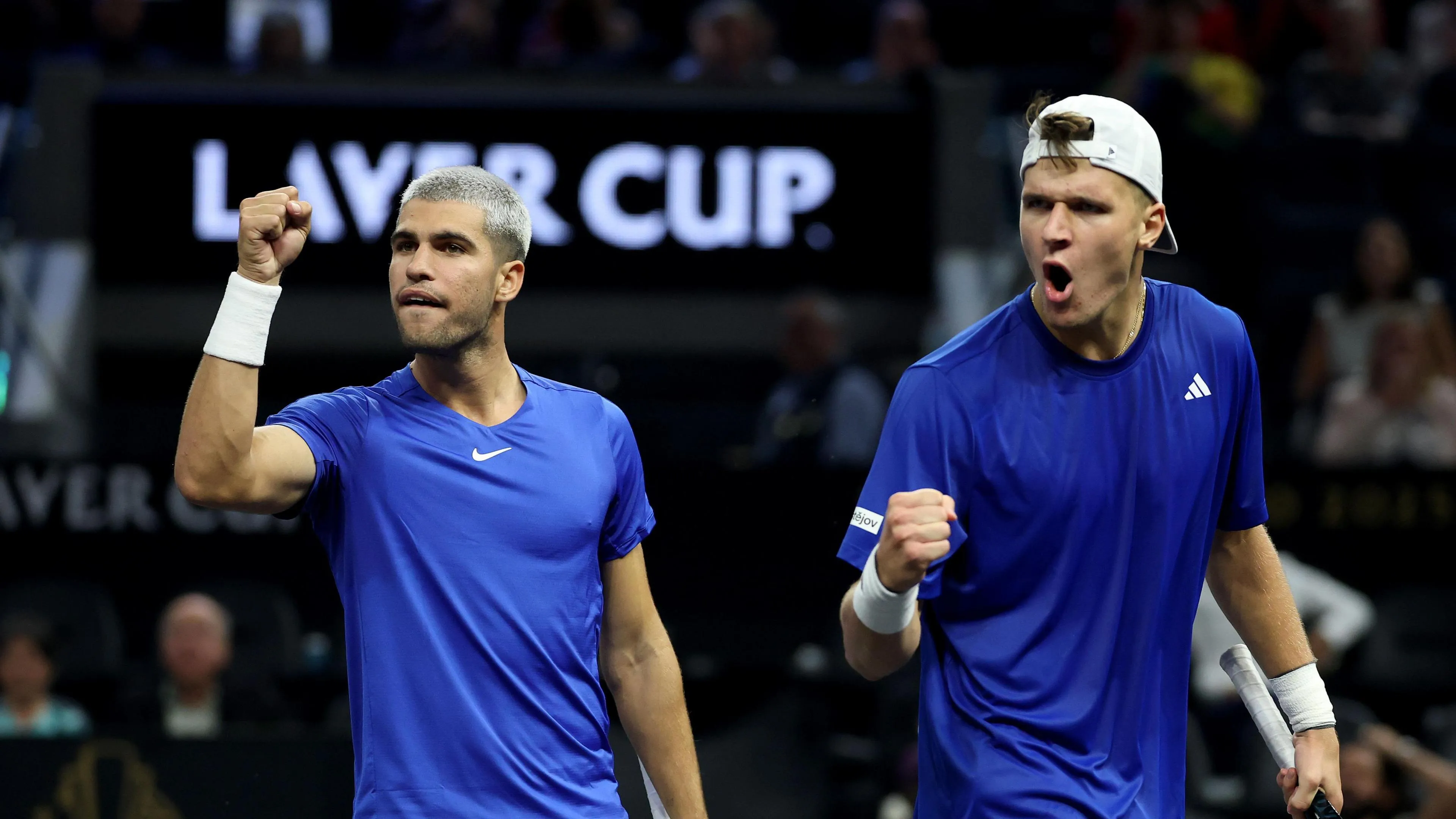 Laver Cup 2025: Carlos Alcaraz helps Team Europe make winning start over  Team World - BBC Sport