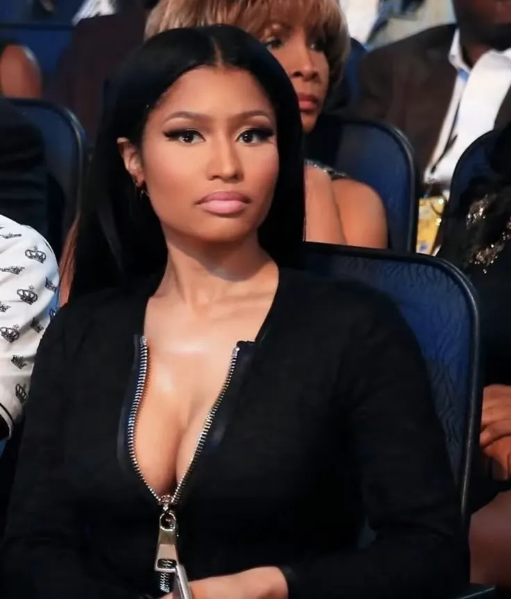 Pin by MiMi 💕 on Nicki Minaj🩷 | Nicki minaj photos, Wig styles, Nicki minaj