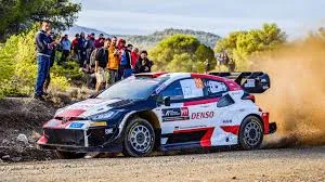 WRC Grèce : Kalle Rovanpera s'offre un carton plein sur l'Acropole, pas le  moindre point pour Thierry Neuville - RTBF Actus