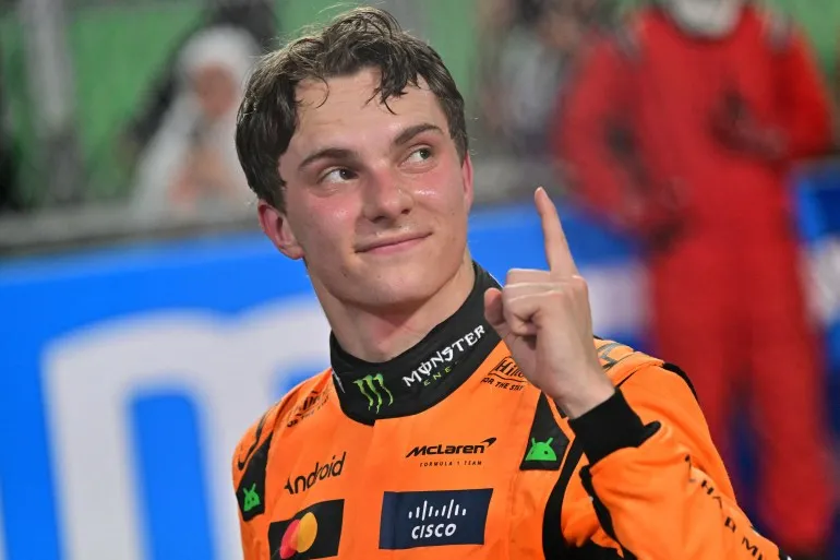 F1 Saudi GP: Piastri beats Verstappen, leads drivers' championship |  Motorsports News | Al Jazeera