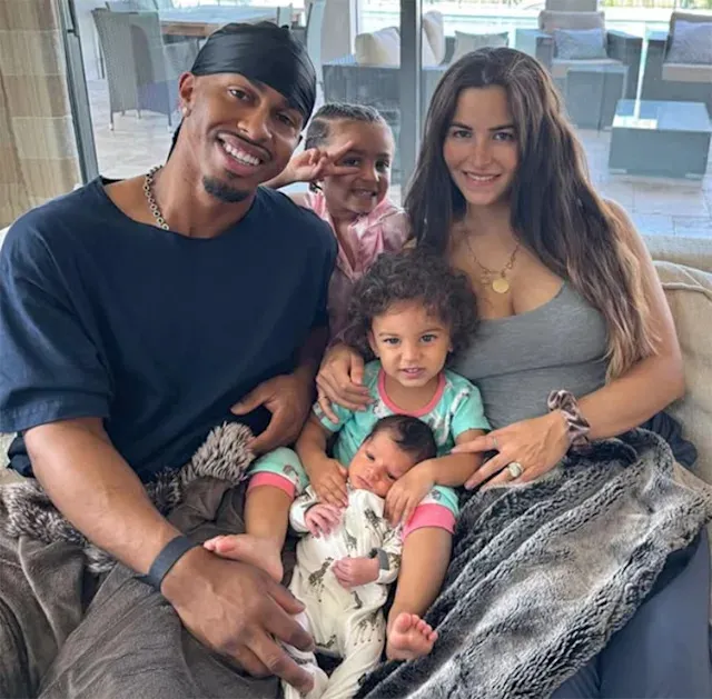 Francisco Lindor's wife and kids celebrate his Mets All-Star nod in  heartfelt scene - Yahoo Sports