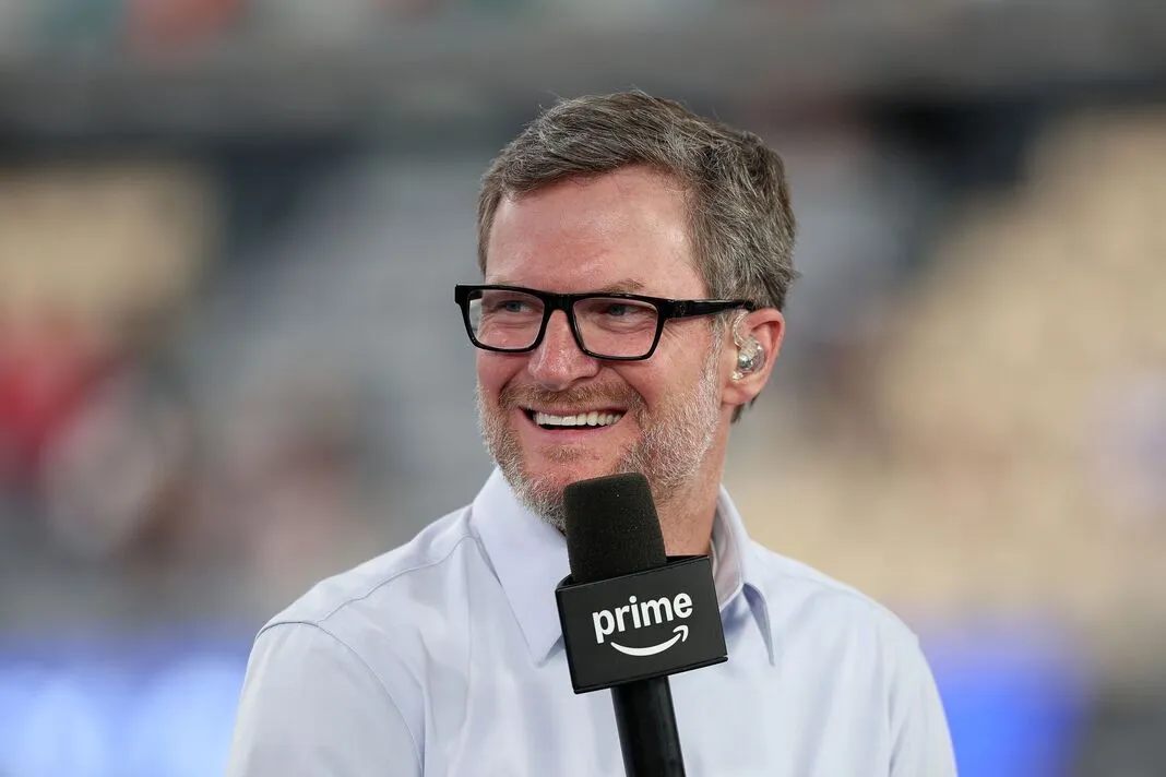 Dale Earnhardt Jr. hopeful of 'reconciliation' with Teresa - Motorsport ...