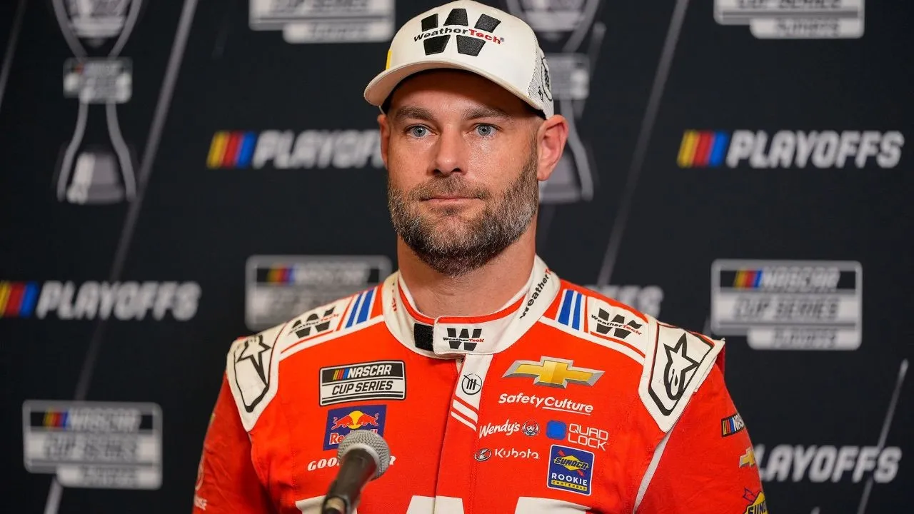 Shane van Gisbergen Unhappy With His Playoff Performance Ahead of Bristol  Eliminator - The SportsRush