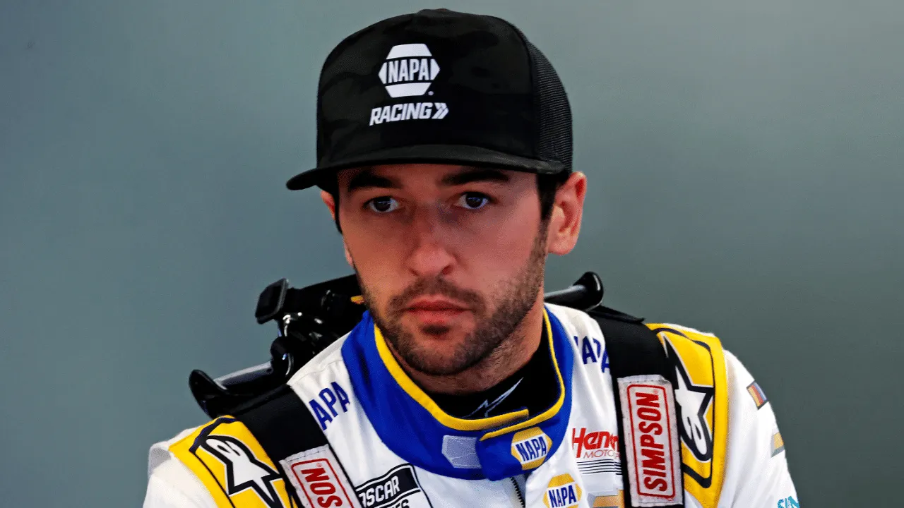 Chase Elliott Insists That, Teammates or Not, It Is Every Man for Himself  in the Playoffs - The SportsRush