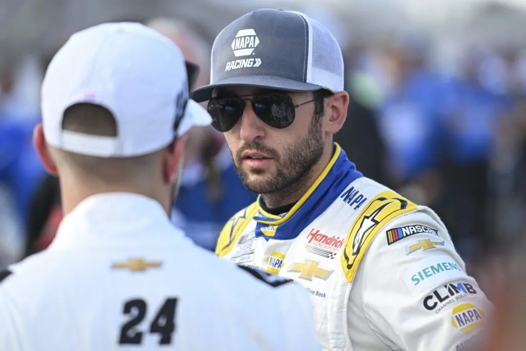 Chase Elliott Fires Back at Hendrick Unity, Puts Focus on Individual  Playoff Fight