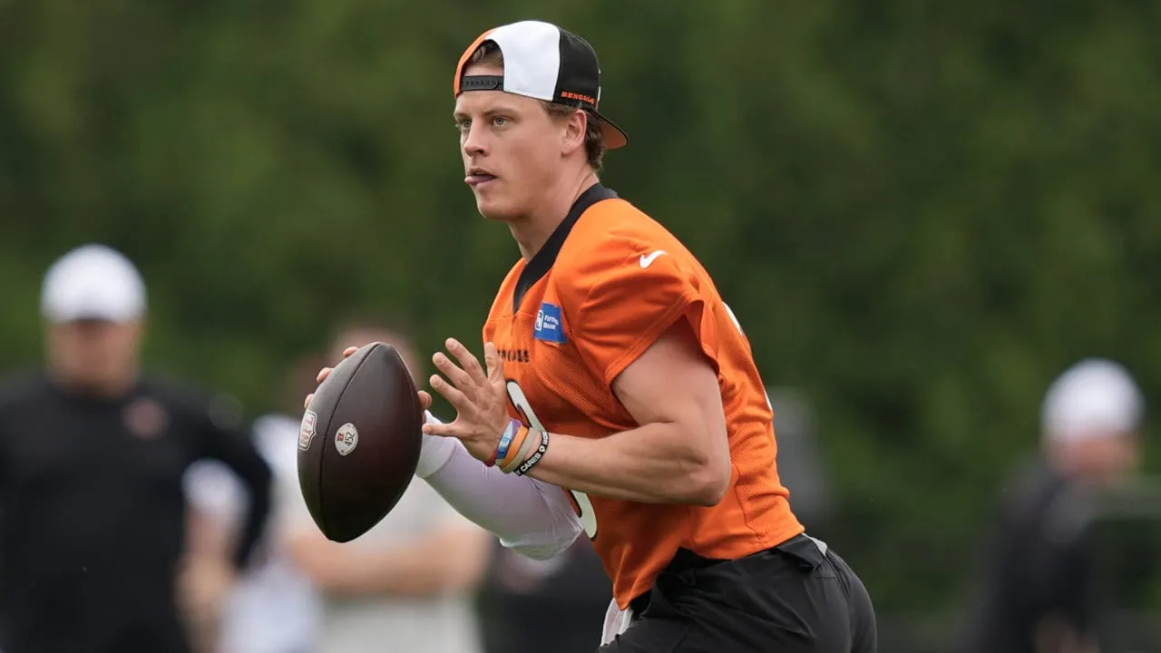 Bengals' Joe Burrow 'going to give people something to talk about' after  fading from relevance in 2023
