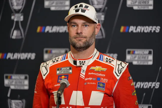 Shane van Gisbergen takes blame for playoff performance error, setting  sights on recovery at Bristol