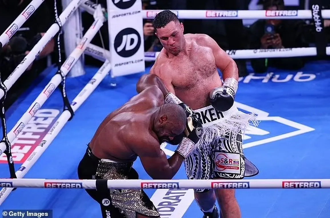 Cuộc chiến hạng nặng: Joseph Parker đánh bại Derek Chisora sau 12 hiệp đấu  | Báo Dân trí
