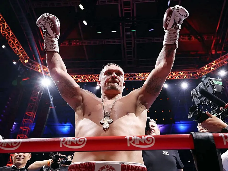 Sốc: Usyk đảo ngược kế hoạch giải nghệ, sẽ đấu Itauma và Fury?