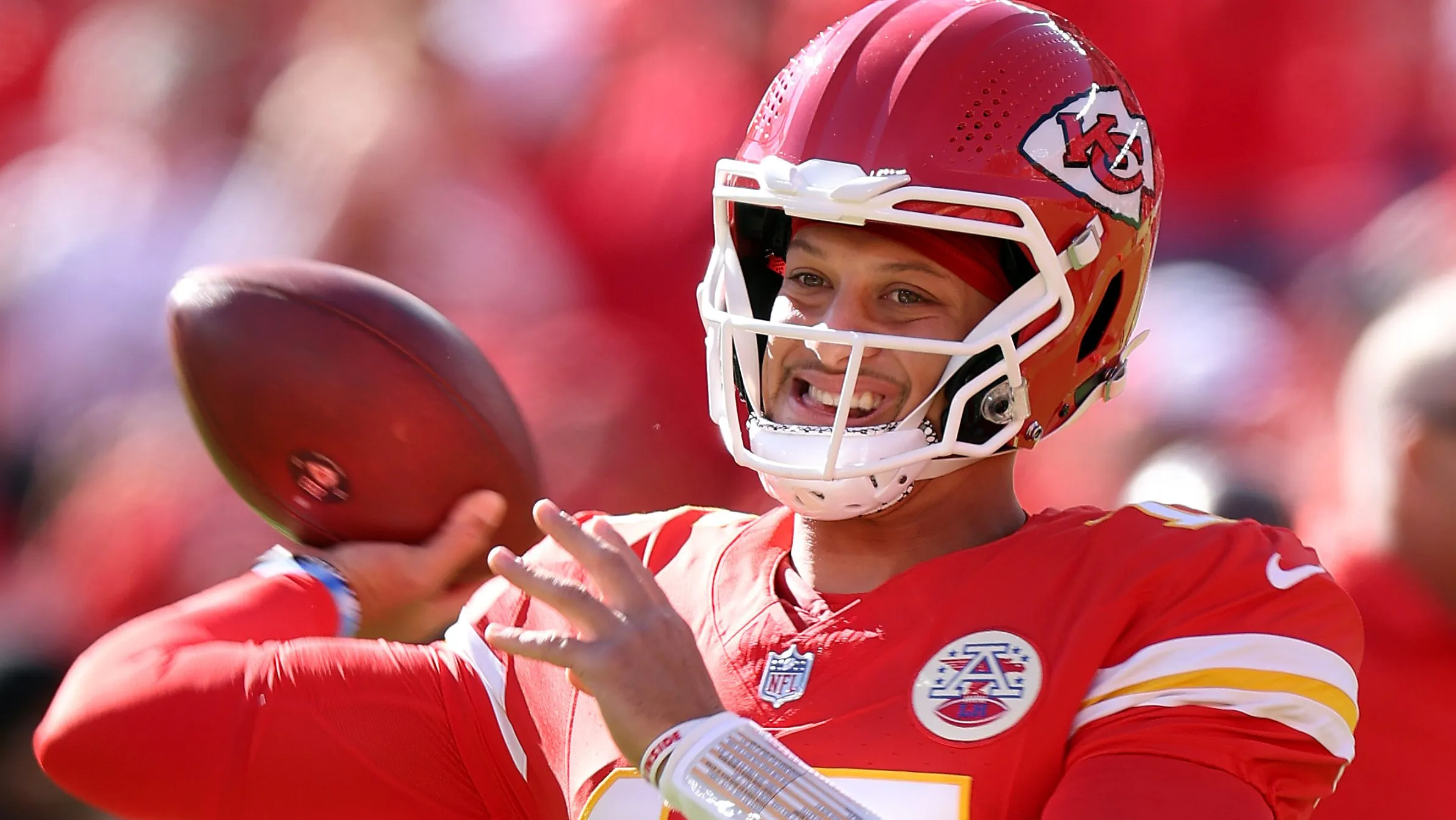 Fans Love What Patrick Mahomes Did After Chiefs-Raiders Game