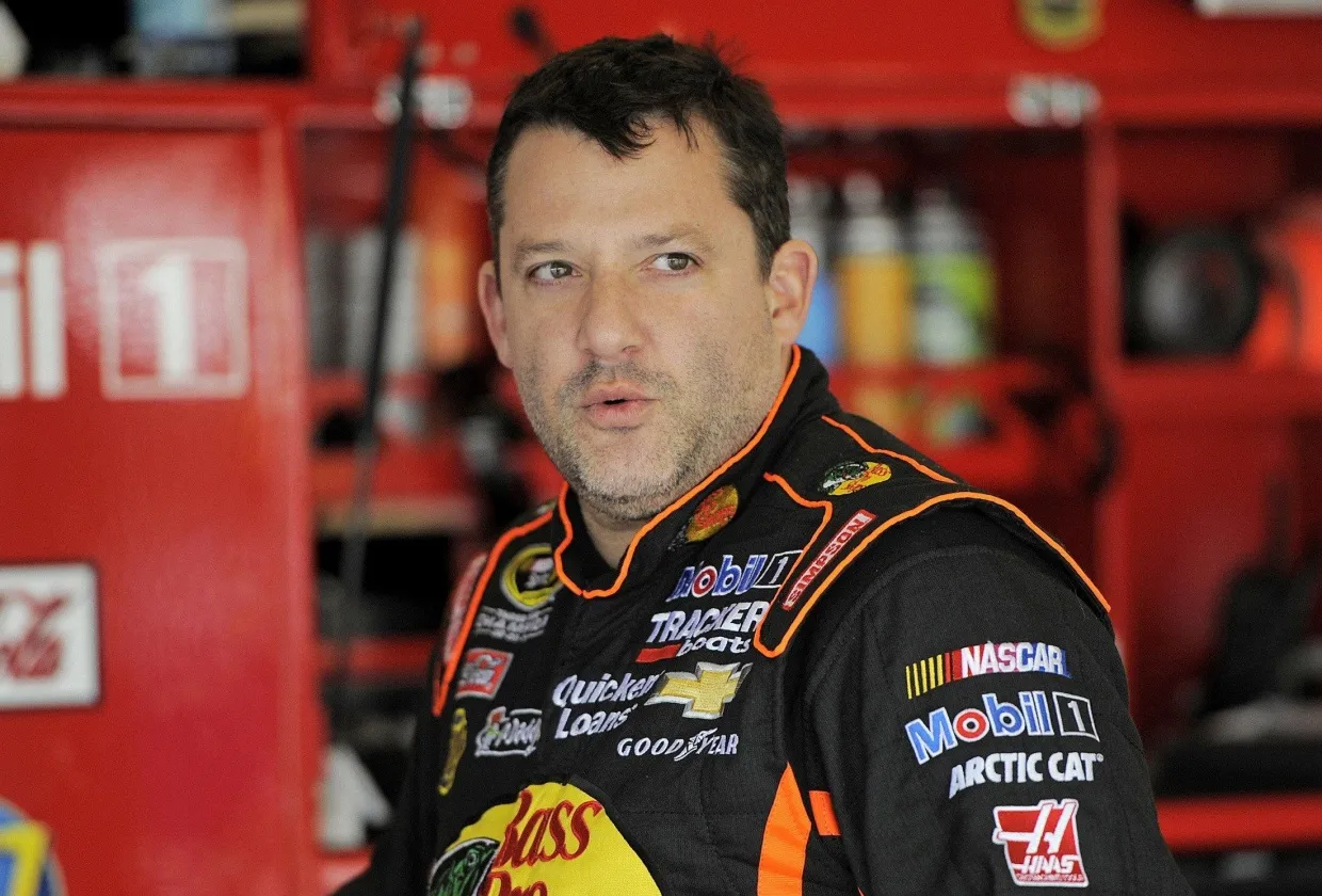 Tony Stewart Silent After Rough NASCAR Comeback