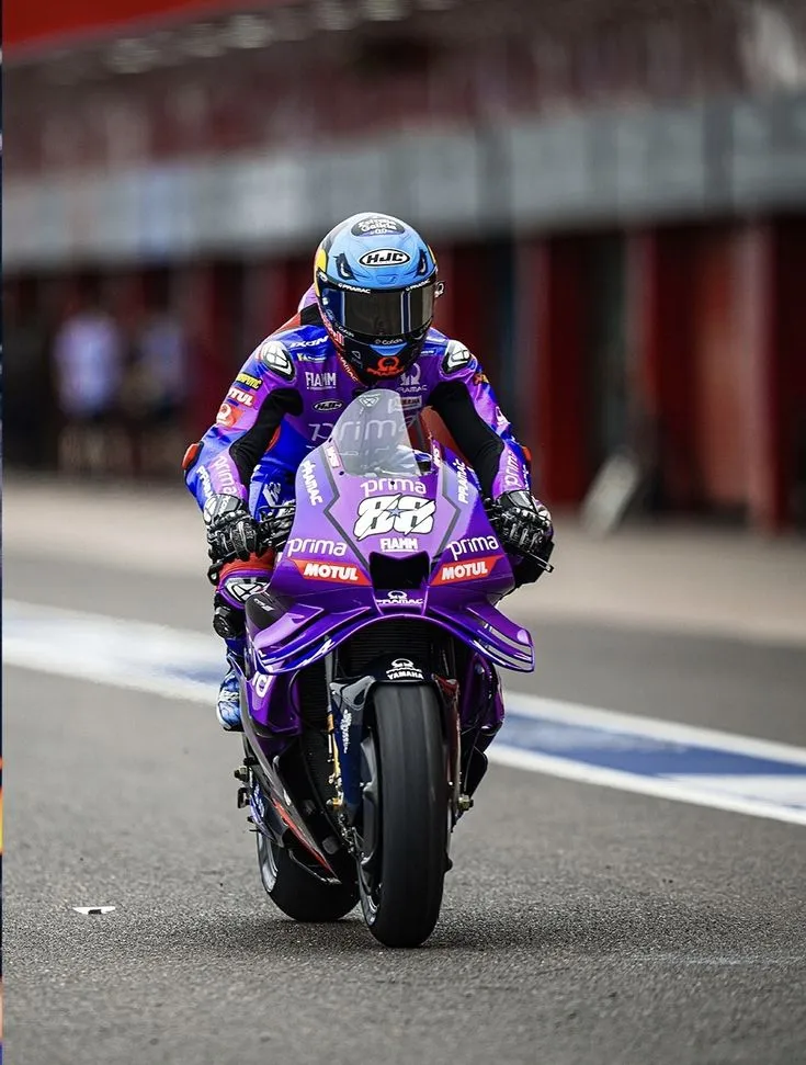 Hình ảnh Ghim câu chuyện