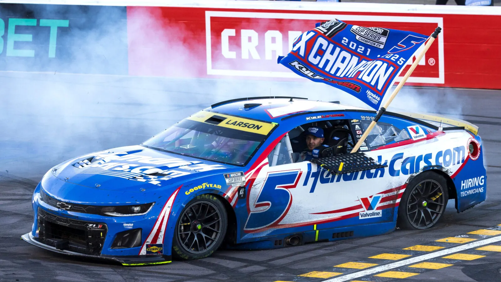 Larson Out-Strategies Dominant Denny Hamlin for Second Title