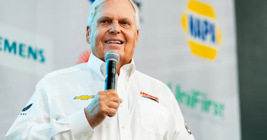 Rick Hendrick eyes big 2025 NASCAR season, 10th DAYTONA 500 win | Hendrick Motorsports