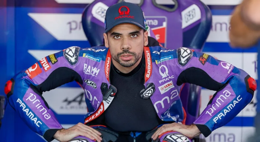 Miguel Oliveira despede-se do MotoGP com 11.º lugar em Valência